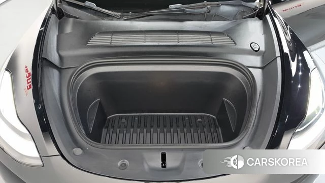 Tesla Model Y id 4951431 из Кореи 28