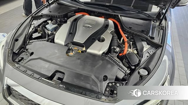 Infiniti Q50 id 4895417 из Кореи 27