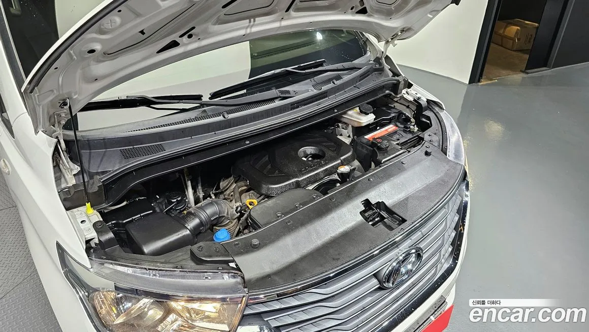 Hyundai The New Grand Starex id 2053090 из Кореи 16