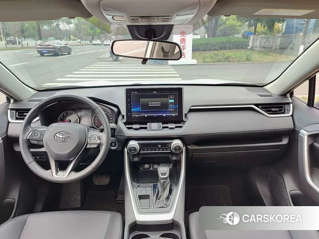 Toyota Wildlander 2023 Белый из Китая, фото 6