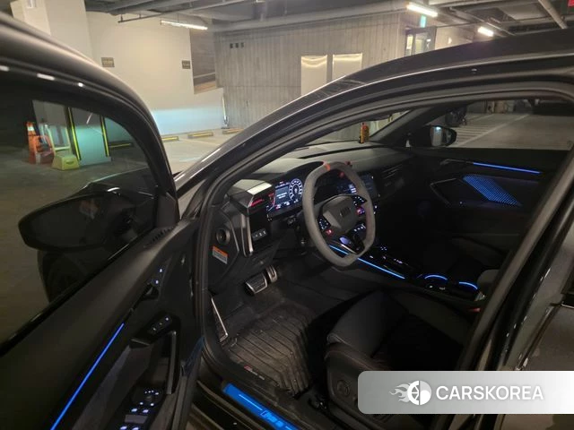 Audi RS3 (8Y) 2026 Серый из Кореи, фото 6