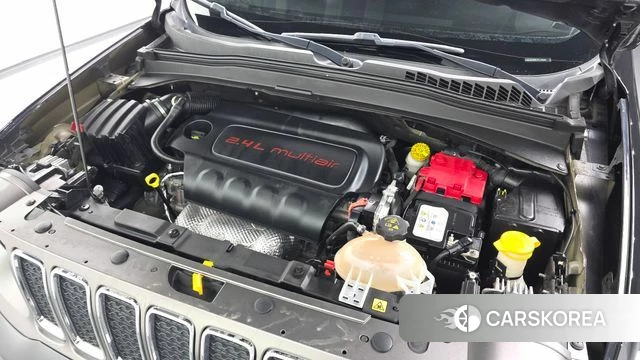 Jeep Renegade id 5028477 из Кореи 16