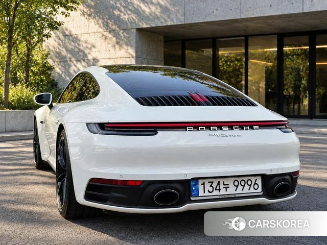 Porsche 911(992) id 4990532 из Кореи 16