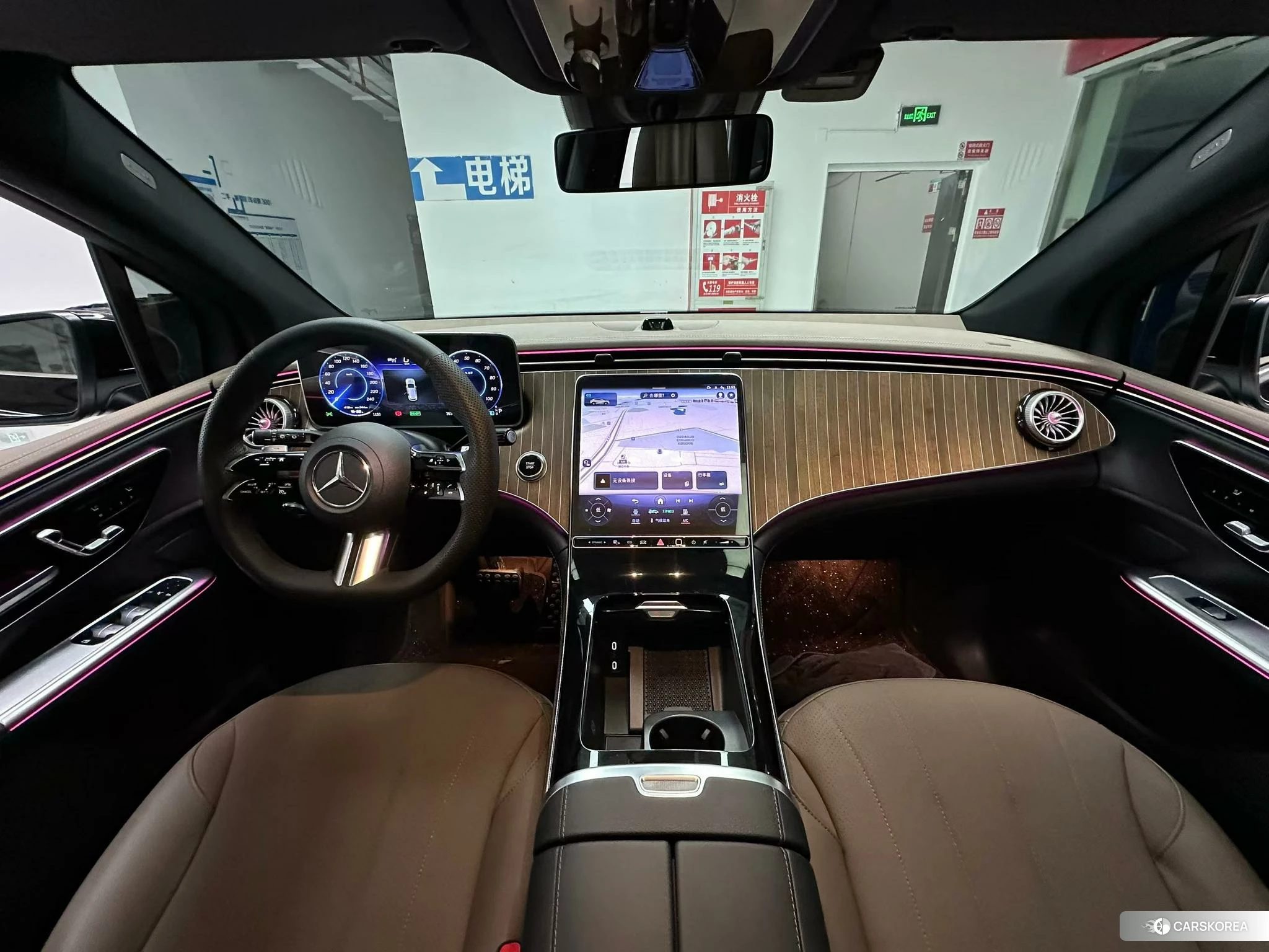 Mercedes-Benz EQE 2023 Черный из Китая, фото 6