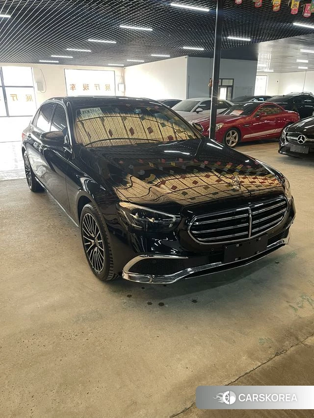 Mercedes-Benz E-Class 2023 Черный из Китая, фото 6