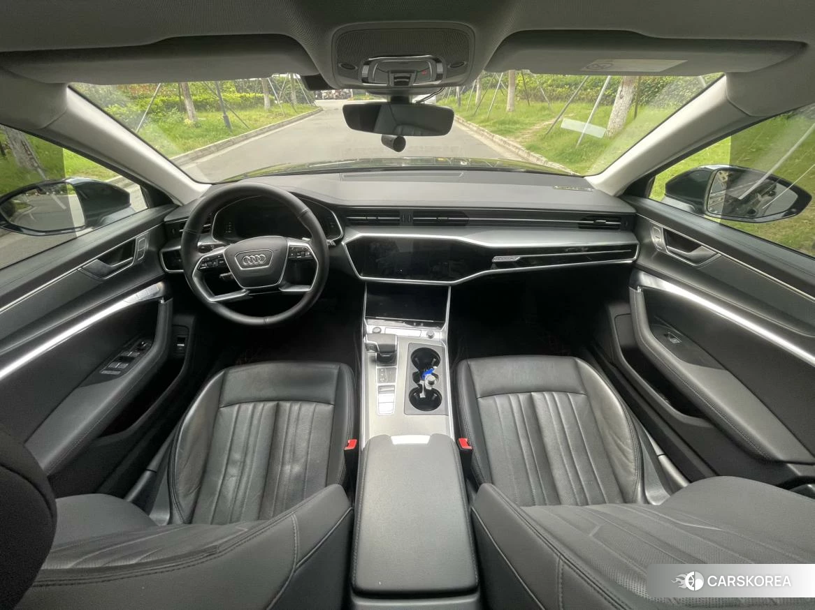 Audi A6 2022 Черный из Китая, фото 6