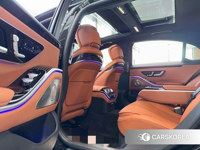 Mercedes-Benz S-Class 2023 Черный из Китая, фото 6