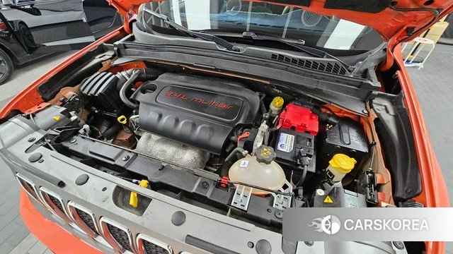 Jeep Renegade id 5023682 из Кореи 16