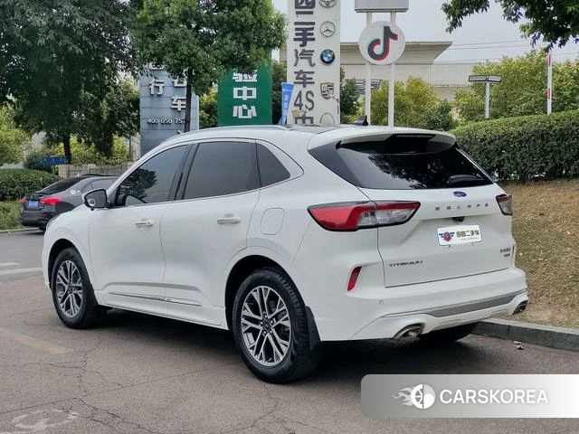 Ford Escape 2022 Белый из Китая, фото 6