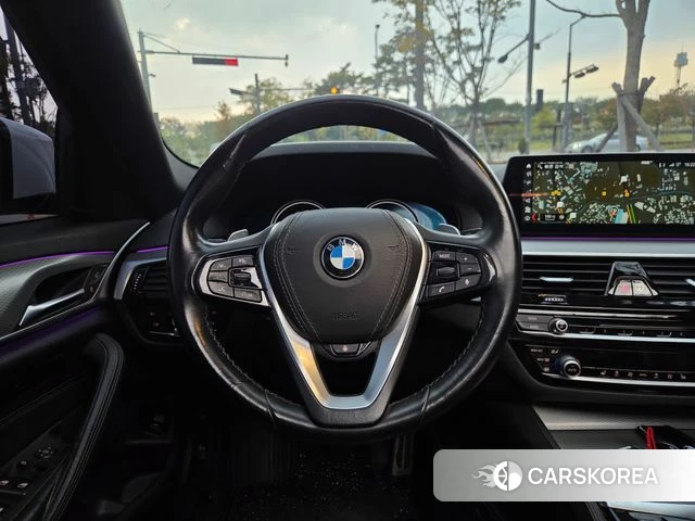 BMW 5 Series (G30) id 4988493 из Кореи 14