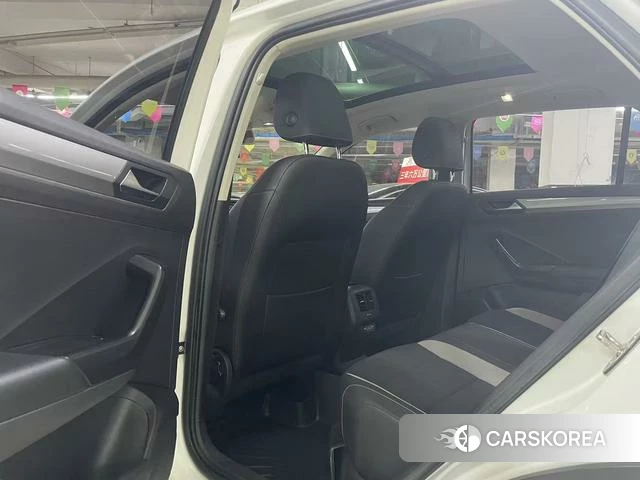 Volkswagen T-Roc 2020 Белый из Китая, фото 6