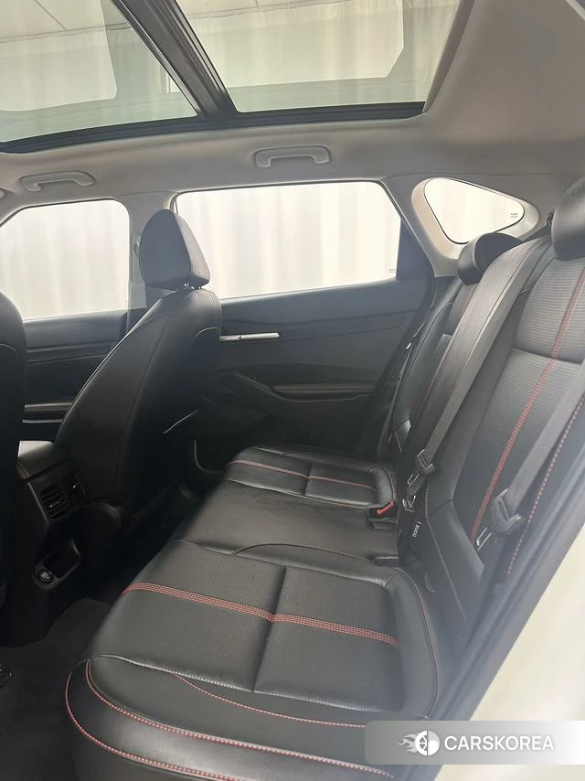 Kia KX3 2022 Белый из Китая, фото 6
