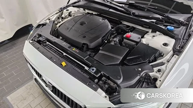 Volvo S60 3rd generation id 3612100 из Кореи 16