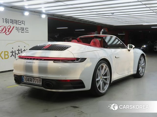 Porsche 911(992) id 5047761 из Кореи 16