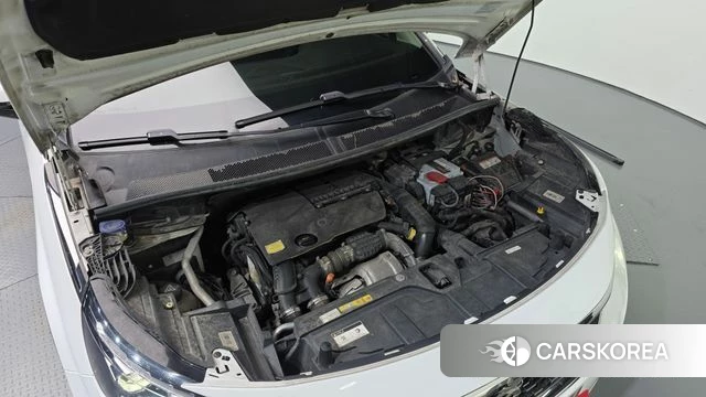 Peugeot 5008 second generation id 5024097 из Кореи 29