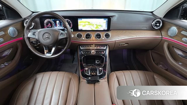 Mercedes-Benz E-Class W213 id 4978257 из Кореи 27
