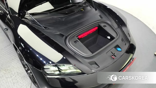 Porsche Taycan id 4990467 из Кореи 31
