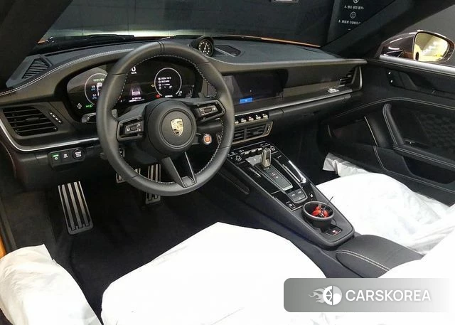 Porsche 911(992) id 4979929 из Кореи 16