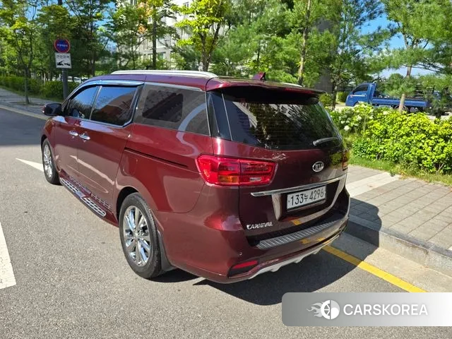 Kia The New Carnival id 3065853 из Кореи 16