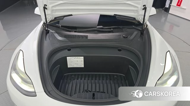 Tesla Model 3 id 4936772 из Кореи 27