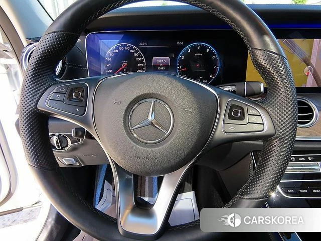 Mercedes-Benz E-Class W213 id 4944305 из Кореи 16