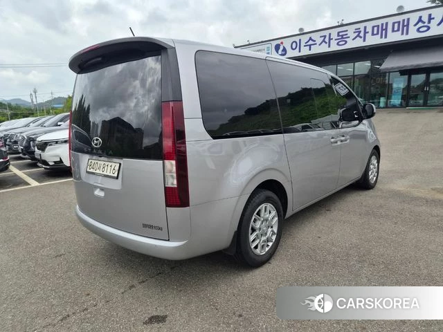 Hyundai Staria id 4579877 из Кореи 16