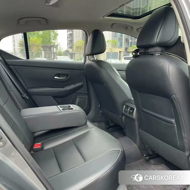 Nissan Sylphy 2021 Темно-серый из Китая, фото 6