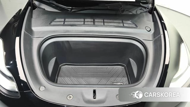 Tesla Model Y id 4711564 из Кореи 32
