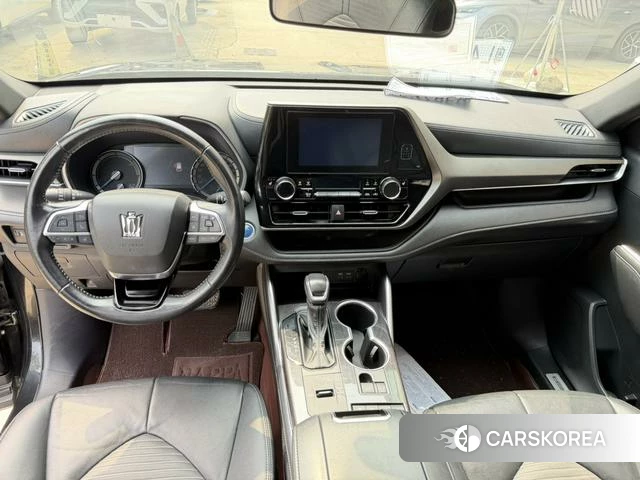 Toyota Crown 2022 Черный из Китая, фото 6