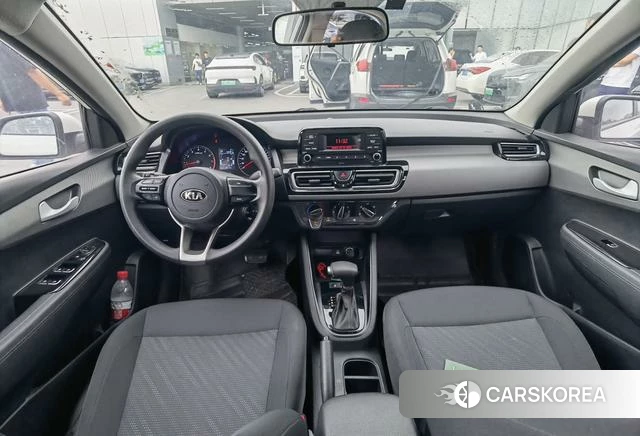 Kia Forte 2021 Белый из Китая, фото 6