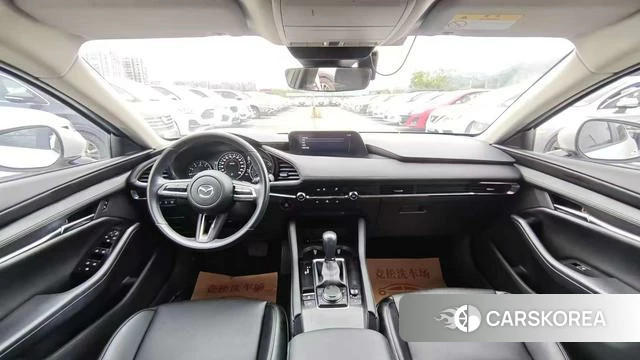 Mazda 3 2021 Белый из Китая, фото 6