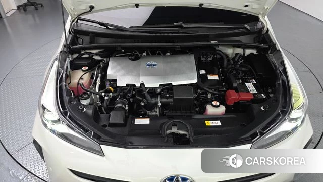 Toyota Prius 4th Generation id 5018602 из Кореи 16