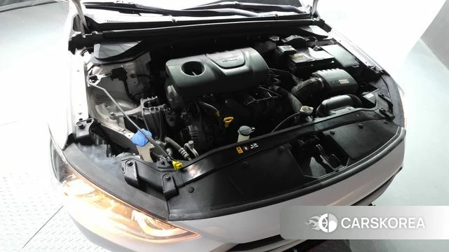 Hyundai Avante AD id 4953044 из Кореи 16