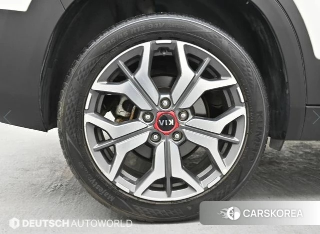 Kia Seltos id 4969562 из Кореи 16