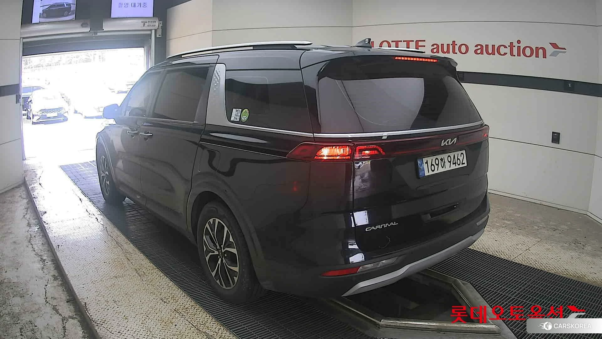 Kia Carnival id 4984675 из Кореи 34