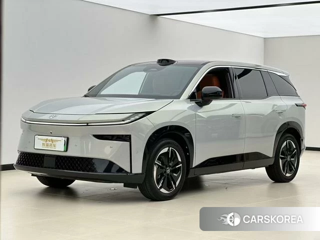 Toyota bZ3X 2025 Серебристо-серый из Китая, фото 6