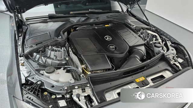 Mercedes-Benz C-Class W206 id 4674807 из Кореи 28