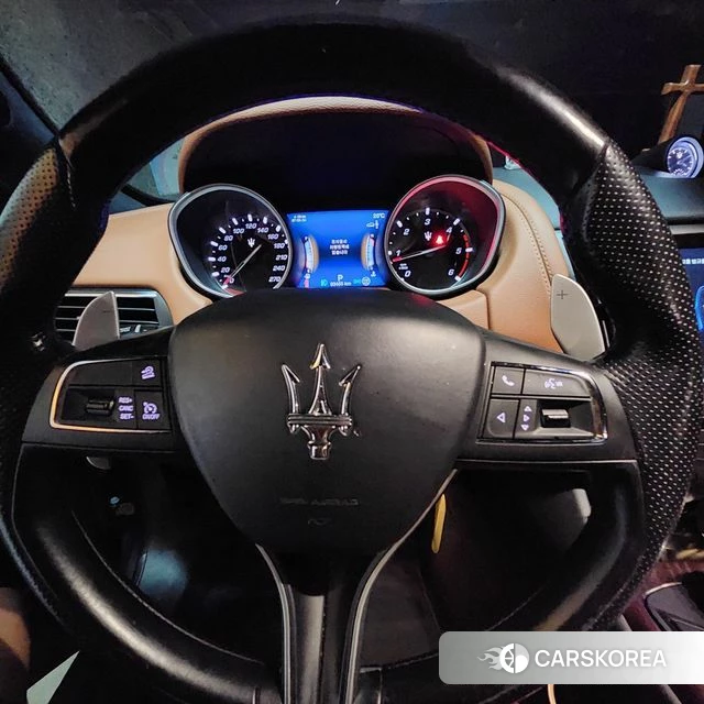 Maserati Levante 2018 Серый из Кореи, фото 6