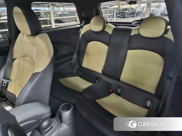 Mini Cooper S id 4948854 из Кореи 9