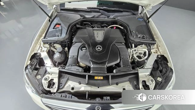 Mercedes-Benz E-Class W213 id 4923327 из Кореи 34