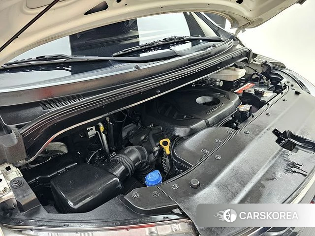 Hyundai The New Grand Starex id 4501651 из Кореи 16
