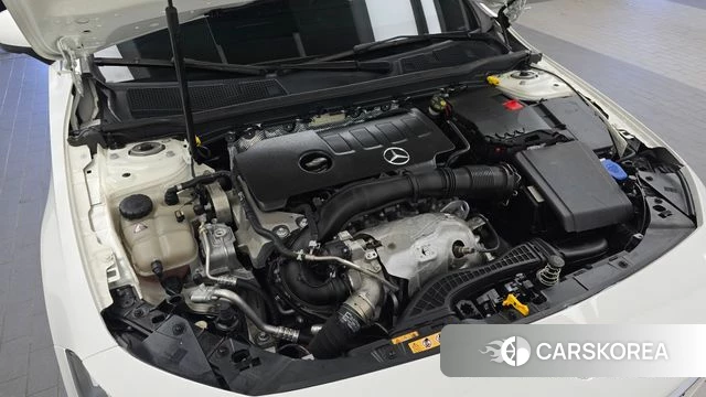 Mercedes-Benz A-Class W177 id 4942599 из Кореи 28