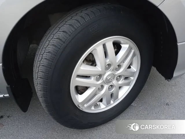 Hyundai The New Grand Starex id 2249855 из Кореи 16