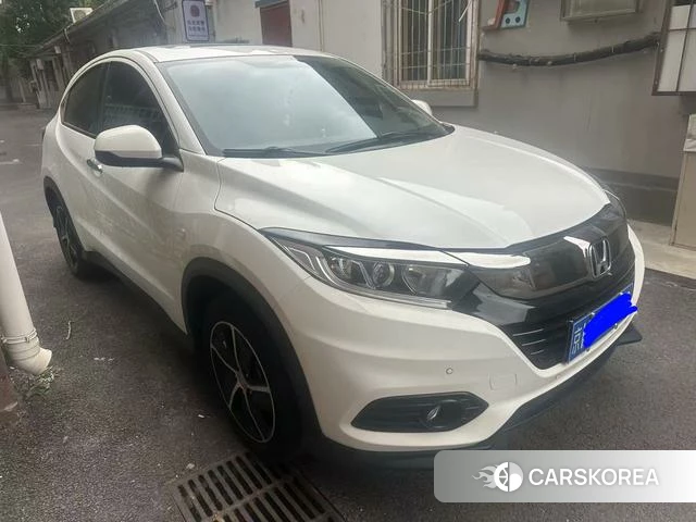 Honda Vezel 2021 Белый из Китая, фото 6