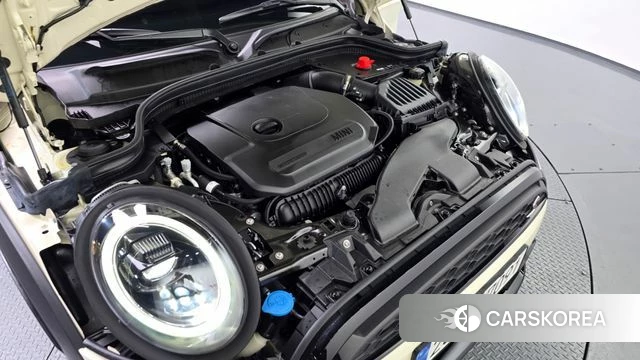 Mini Cooper S id 5040250 из Кореи 31