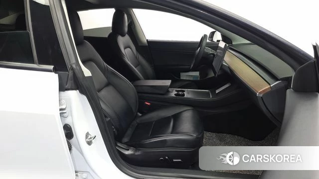 Tesla Model 3 id 4693169 из Кореи 9