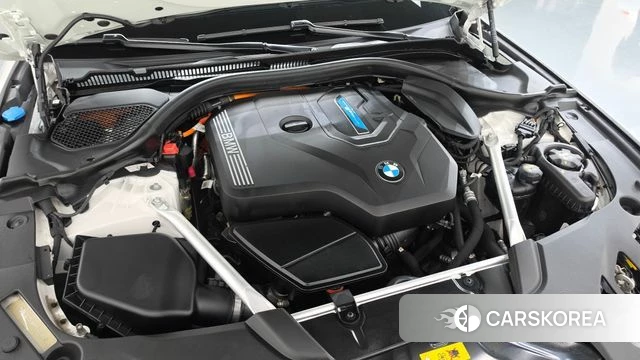 BMW 5 Series (G30) id 5040775 из Кореи 28