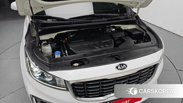 Kia The New Carnival id 4998715 из Кореи 16