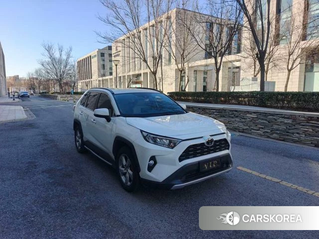 Toyota RAV4 2021 Белый из Китая, фото 6