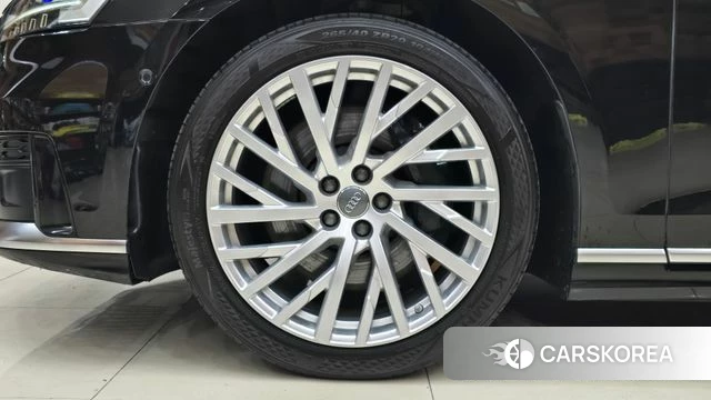 Audi A8 (D5) id 3833942 из Кореи 16